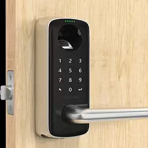 Smart Locks & Lockers