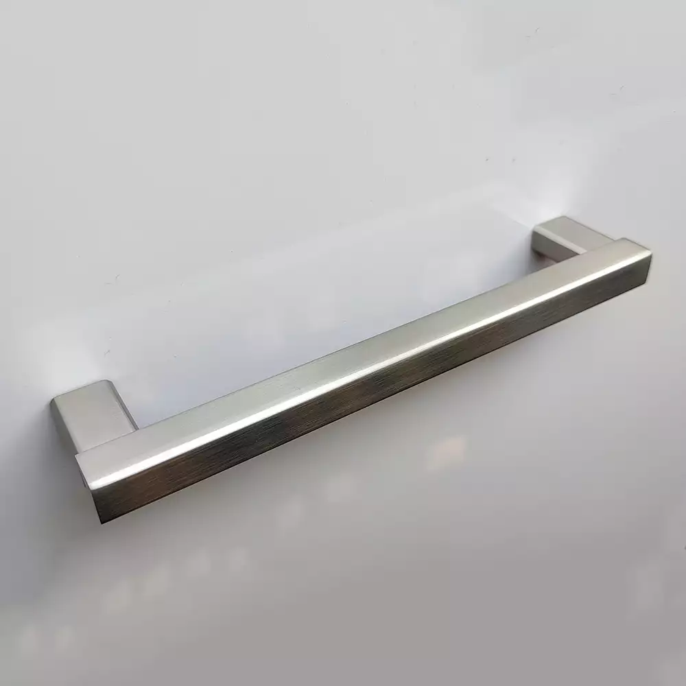 Tunes Cabinet Handle Interior Fittings, Full Matt Lacker, Size - 96 mm - CH-477