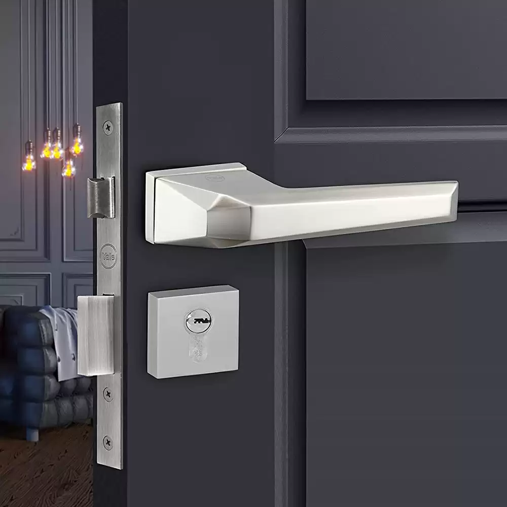 Yale Sapphire Zinc Mortise On Rose Door Handleset with Lock Body, Pin Cylinder & 3 Keys  - (Satin Steel)