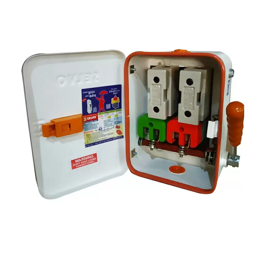 Selvo 32 Amp 240 Volts Double Pole Rewireable Switch Fuse Units