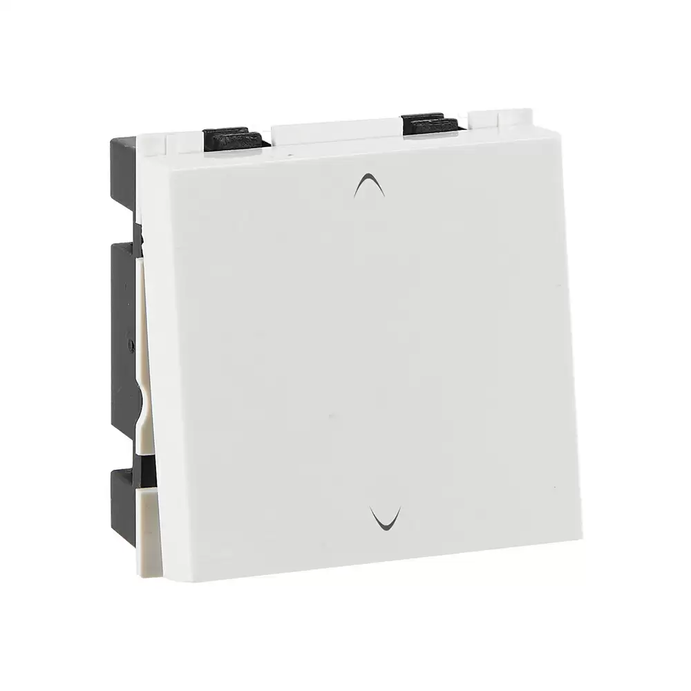 Havells Fabio 10 AX Mega Two Way Switch Without Indicator- White