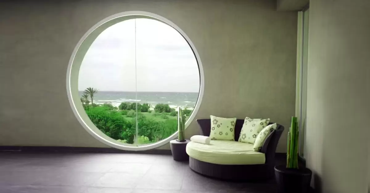 Round Windows