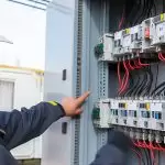 An Ultimate Guide To Electrical Contractor: What Do They Do?