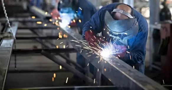 Choosing the Right Steel Fabricator: Factors to Consider