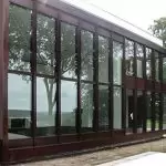 What are the advantages and disadvantages of Insulated Glass