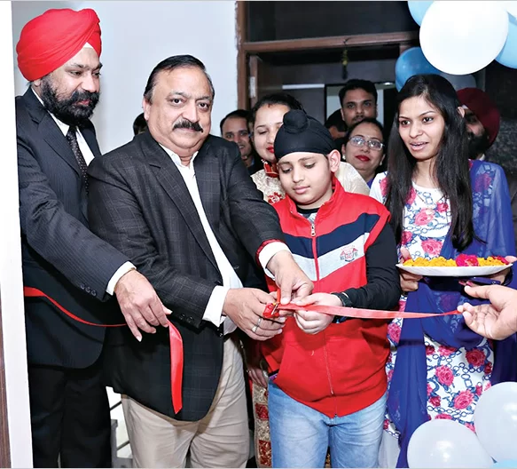 Fenesta Launches Showroom at Mansarovar Garden, New Delhi