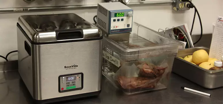 sous vide machine