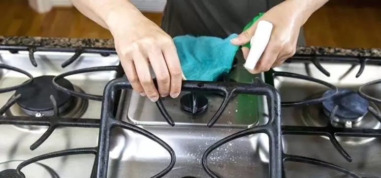 Gas or Stove top cleaner