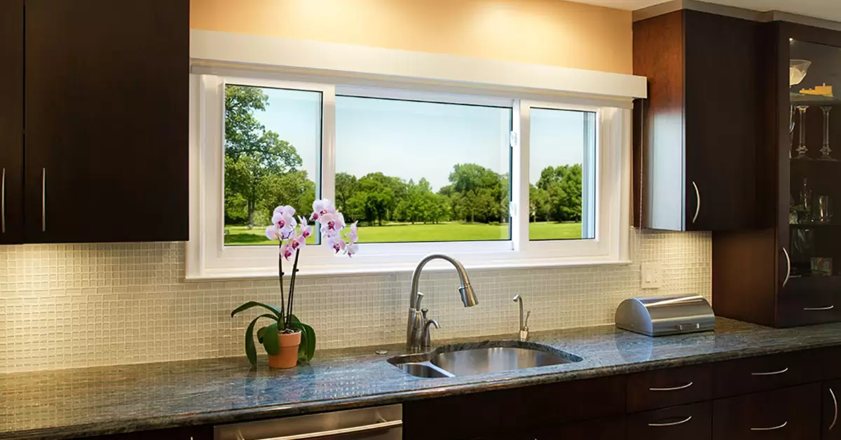 Triple-Panel Sliding Windows