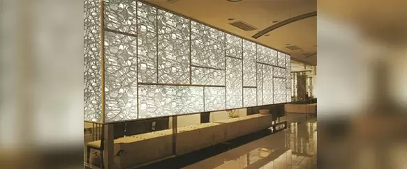 Decorative-glass-partitions-tinted-glass