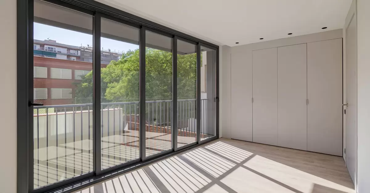 What Are Regular Sliding Doors?