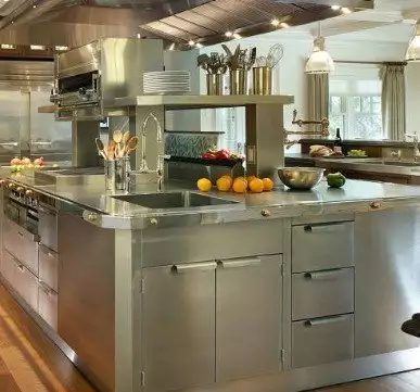 Ravishing stainless steel cupboards