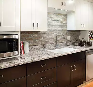 White Granite Kitchen Countertop for straight kitchen