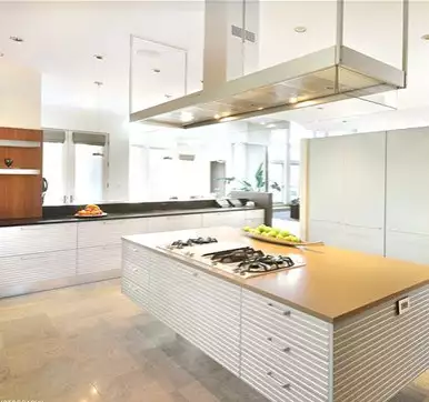 Kitchen Island Design with Stove