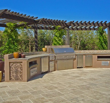 Outdoor Kitchen Design with Ample Counter Space