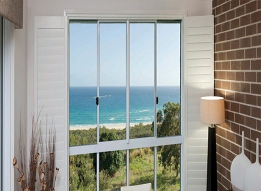 Aluminium Sliding Windows by Khatri Glass & Aluminium